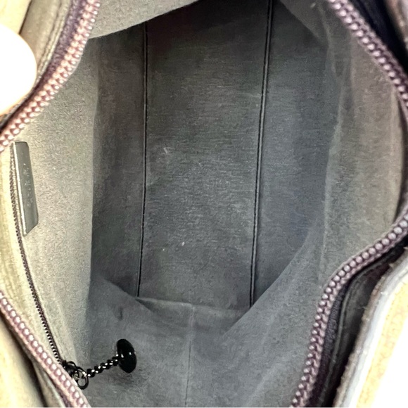 Gucci Bamboo Suede Shoulder Bag - Picture 8 of 14